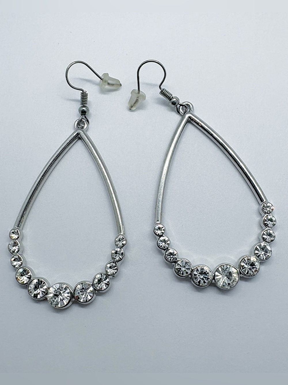 Silver-Toned Teardrop Dangle Earrings